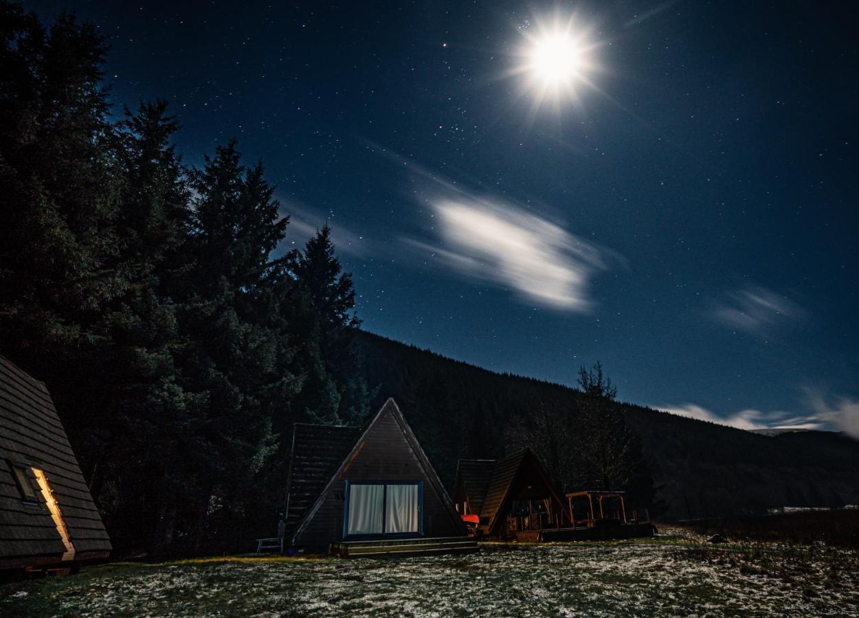 The Triangle Lodge Invergarry Bagian luar foto